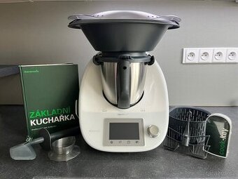 Thermomix TM5 – top stav, osobně: KH, Praha, Náchod