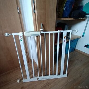 Bezpečnoatní zábrana