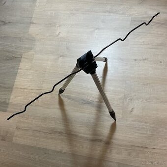 Rybářský stojan na pruty - Tripod teleskopický