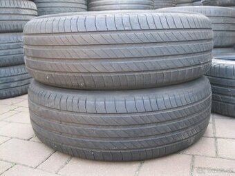 Pneu letní, 2 ks, rozměr 215/65/17, 99V, zn. MICHELIN