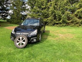 Prodám Subaru Outback 2,5i