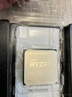 AMD Ryzen 7 5800X3D - v záruce