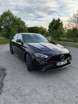 Mercedes-Benz E53 AMG r. 2022