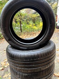 Sada letní pneu Hankook 195/55 R16, 8mm