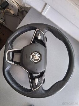 ŠKODA volant 2019-25,sport line s vyhřevem