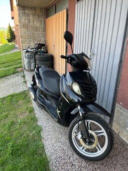 Skútr 125cc