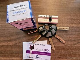 Zámková vložka Mul-T-Lock Classic PRO 27-45mm - 1