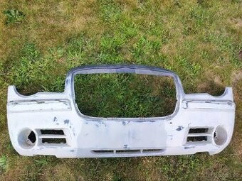 Přední nárazník Chrysler 300c