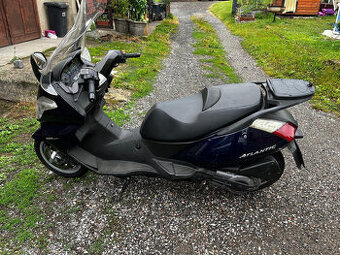 Prodám skůtr Aprilia Atlantic 500, 27,5kw