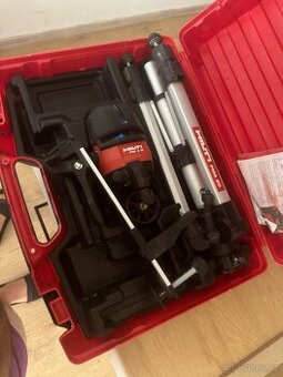 Multilinovy Laser HILTI PM-4M