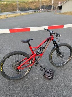 Yt capra cf pro race 2017 ( M,27.5)