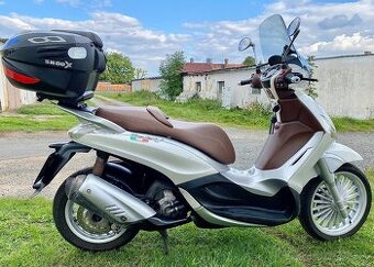 Scooter Piaggio Beverly 300 ie
