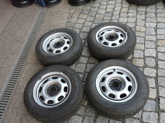 ZIMNÍ PNEU + DISKY 175/70R13 SEAT 13"VW