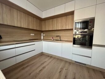 Pronájem 2+1 s lodžií v Rakovníku - 1