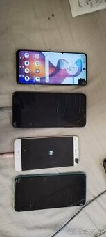 Telefony na náhradní díly či výměna displej.