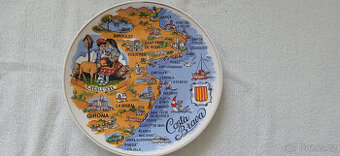 Porcelánový talíř v top stavu na zavěšení