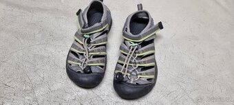 Sandály KEEN šedivé vel. 34 / 21cm