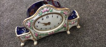 Porcelánové hodiny Royal Dux