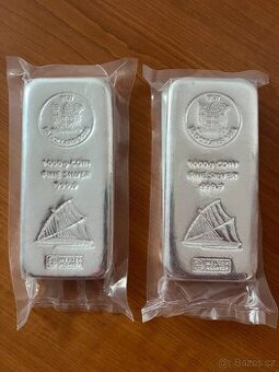 Investiční stříbrné slitky a mince