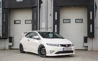 Honda Civic TypeR FN2 2.0 i-VTEC 148kW Championship White