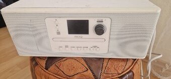 Internetové rádio PEAQ