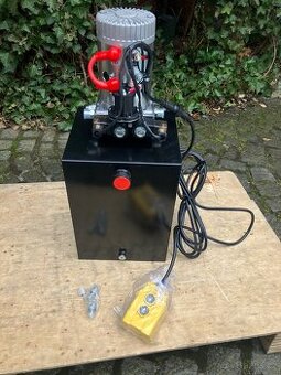 Hydraulické čerpadlo 12V, 15l