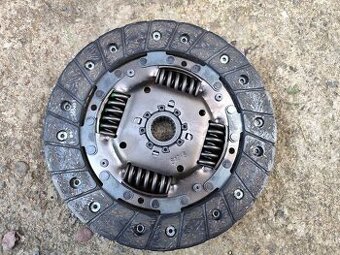 Sachs spojková lemela Felicia, Favorit