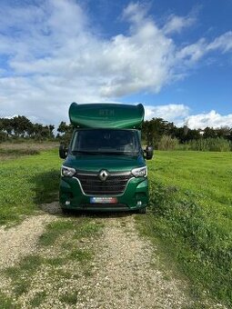 Přepravník koní Renault ATM 5-místný / Automat