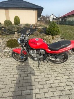 Suzuki Bandit 600