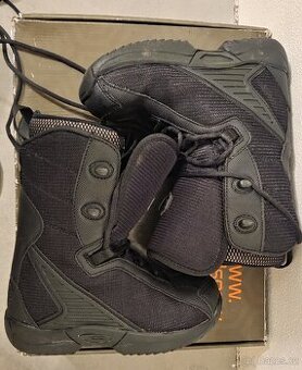 Snowboardové dětské boty vel. 33 EU