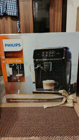 Kávovar Philips PHI 2200 EP2232/40