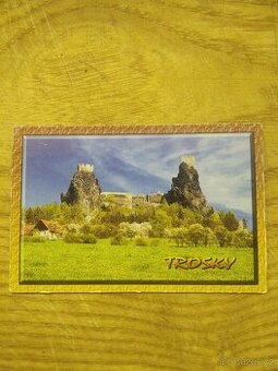 Turistická-magnetka-magnet-na lednici-dekorace- Trosky