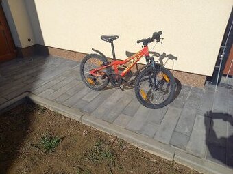 Prodám Author Smart 20" červená