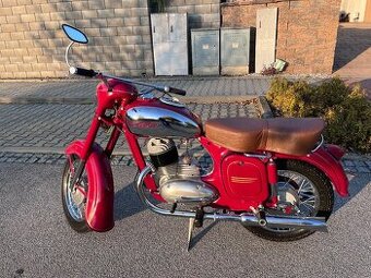 Jawa 250/353 kyvačka