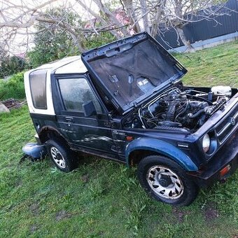 Predam Pladtovu strechu na Suzuki Samurai