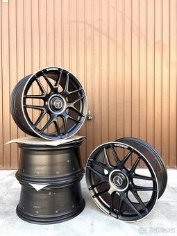 Mercedes R19 AMG Alu kola 5x112 cla45s Cla45s 19”