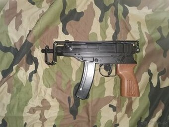 Airsoft scorpion vz61 - 1