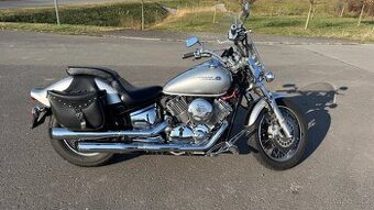 Yamaha XVS 1100 DragStar
