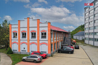Prodej výrobního objektu, 1048 m², Králův Dvůr, ul. Tovární