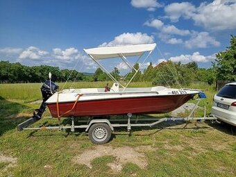 Loď+motor+vlek