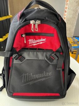 Milwaukee Batoh Backpack na prodej Jako Nový