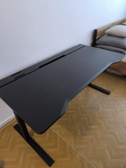 UTMANING + Monitor Samsung C24F396