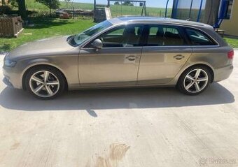 Audi A4 B8 Avant 2.0 TDI 105kW – Bang&Olufsen, Panorama, R18
