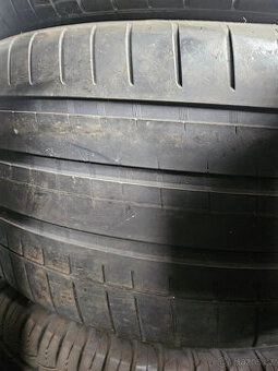 275/35r20 102Y Vredestein