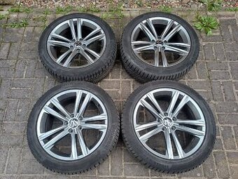 245/45 R18 96V Kompletní originální ALU kola VW Arteon