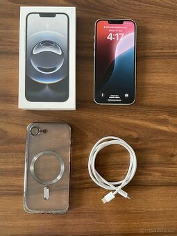 iPhone 16e (128gb, baterie 100%)