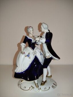 Porcelánová figurka Royal Dux Bohemia