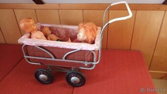 Starožitný kočárek