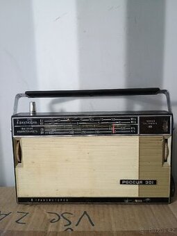 Tranzistorové rádio Rossija 301