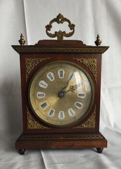 retro stolní hodiny Quartz